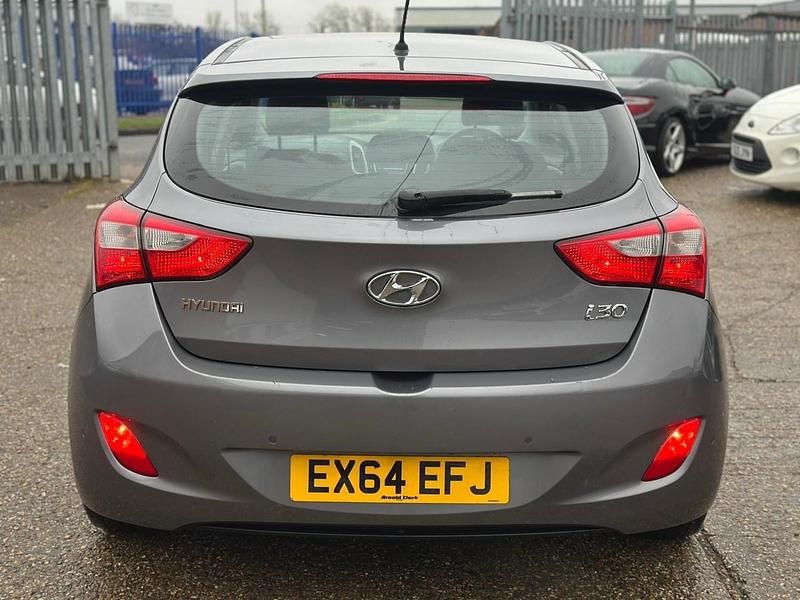Used Hyundai i30 Active 100 HP (73 kW) 2014 Grey Hatchback
