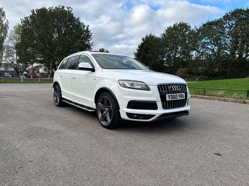 White Used 2010 Audi Q7 S-Line SUV | £7,495 (Fair price) - Image 1/4