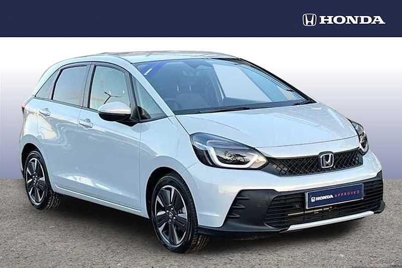 Premium sunlight white New 2025 Honda Jazz Advance Hatchback | £24,994 (Fair price) - Image 1/4