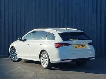 Used Skoda Octavia SE L 150 HP (110 kW) 2024 White Estate