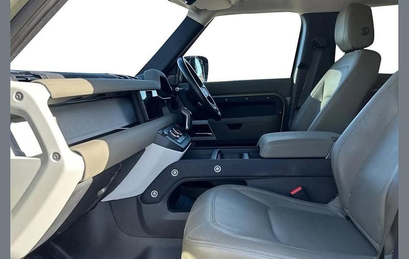 Used Land Rover Defender SE 245 HP (180 kW) 2022 Green SUV