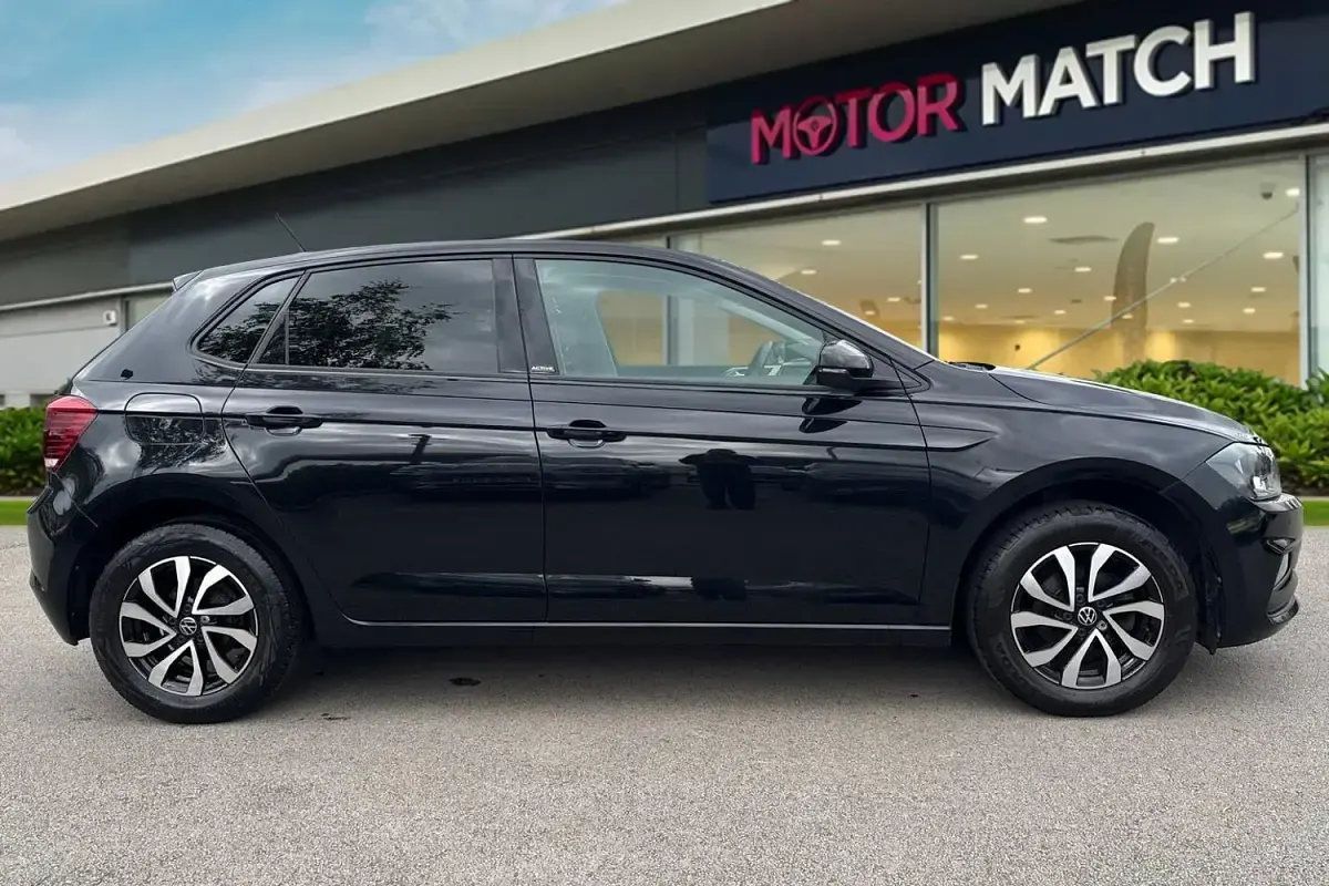 Usado VW Polo Active 2021 Preto Citadino