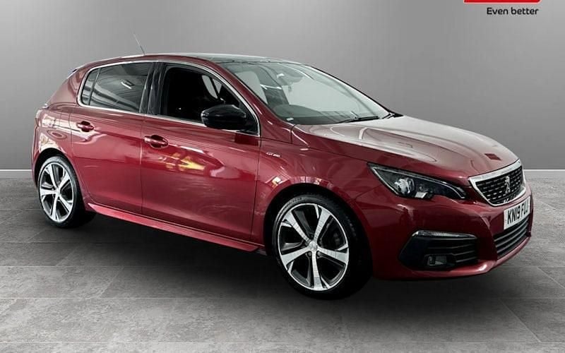 Usado Peugeot 308 GT-line 131 HP (96 kW) 2020 Citadino