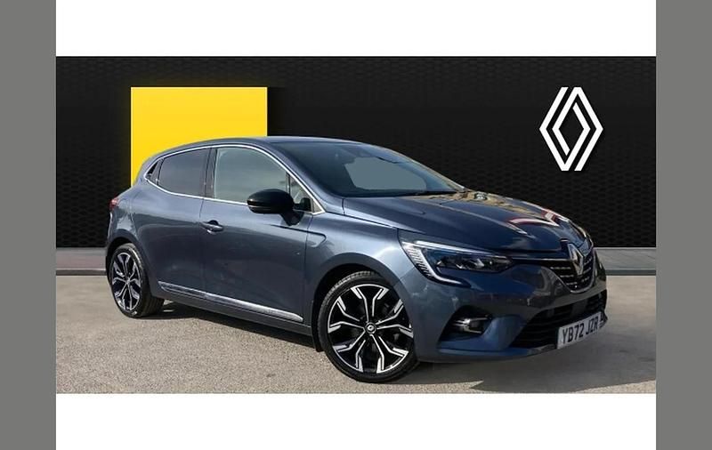Used Renault Clio V Techno 145 HP (106 kW) 2022 Grey Hatchback