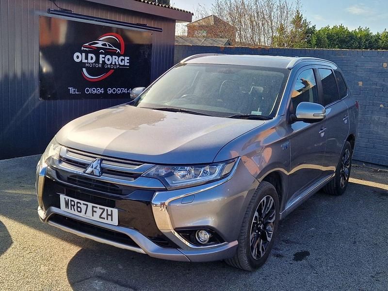 Used Mitsubishi Outlander P-HEV 2017 Grey Estate