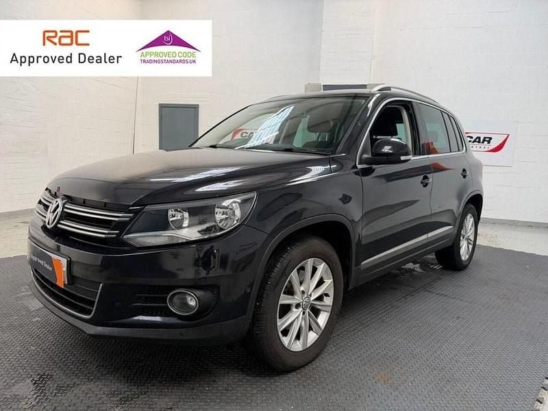Black Used 2013 VW Tiguan SE SUV | £6,000 (Good price) - Image 1/4