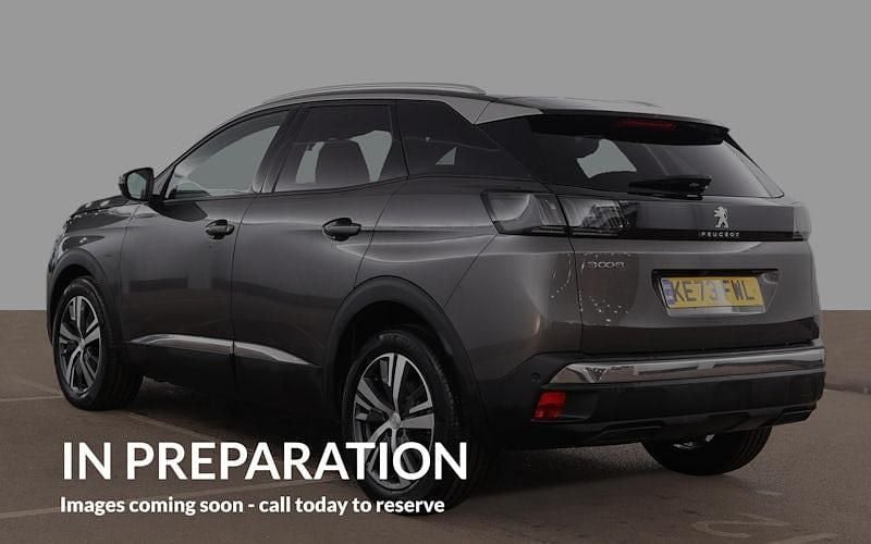 Used Peugeot 3008 Allure 131 HP (96 kW) 2023 Grey SUV