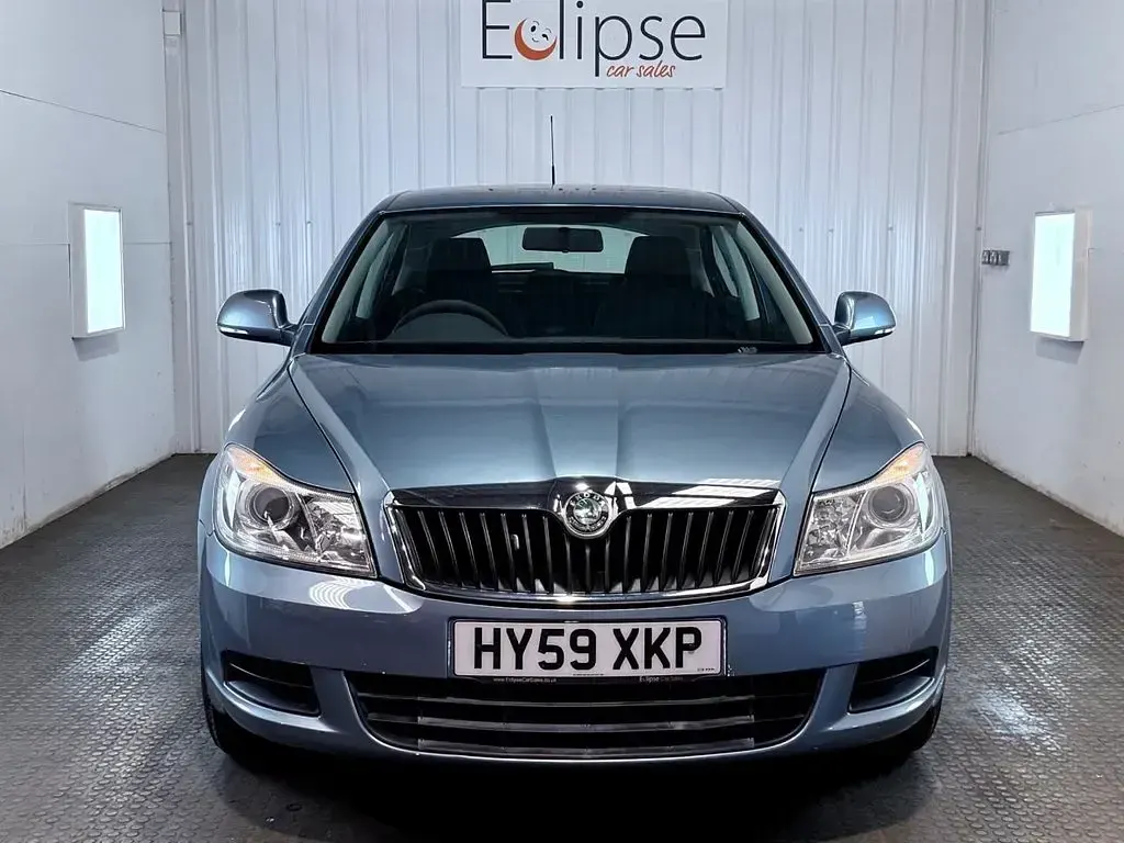 Used Skoda Octavia SE 122 HP (89 kW) 2009 Grey Hatchback
