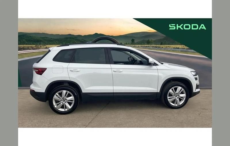 Used Skoda Karoq SE 116 HP (85 kW) 2025 White SUV
