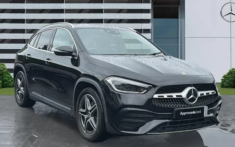 Used Mercedes GLA220 AMG Line Premium Plus 190 HP (139 kW) 2021 SUV