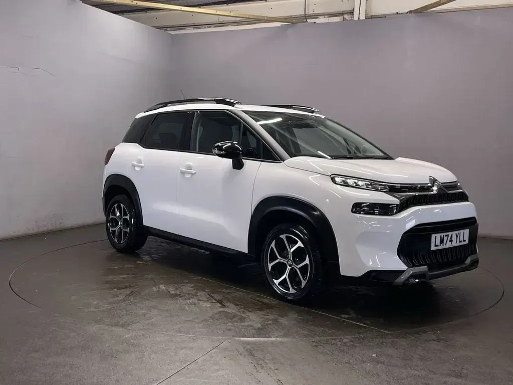 Used Citroën C3 Aircross PureTech 130 HP (95 kW) 2024 White SUV