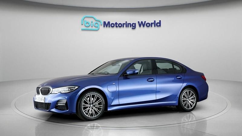 Used BMW 330e M Sport 292 HP (214 kW) 2019 Blue Sedan