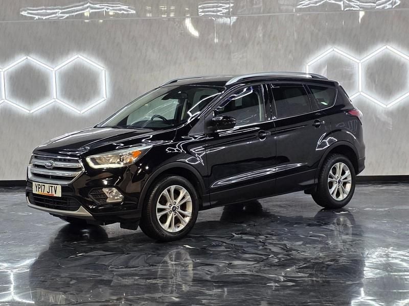 Used Ford Kuga Titanium 150 HP (110 kW) 2017 Black SUV