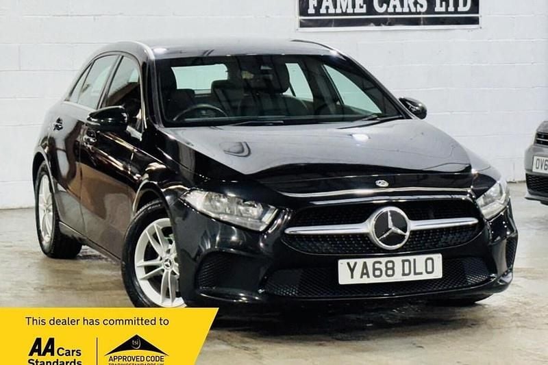 Black Used 2019 Mercedes A180 SE Hatchback | £8,500 (Fair price) - Image 1/1