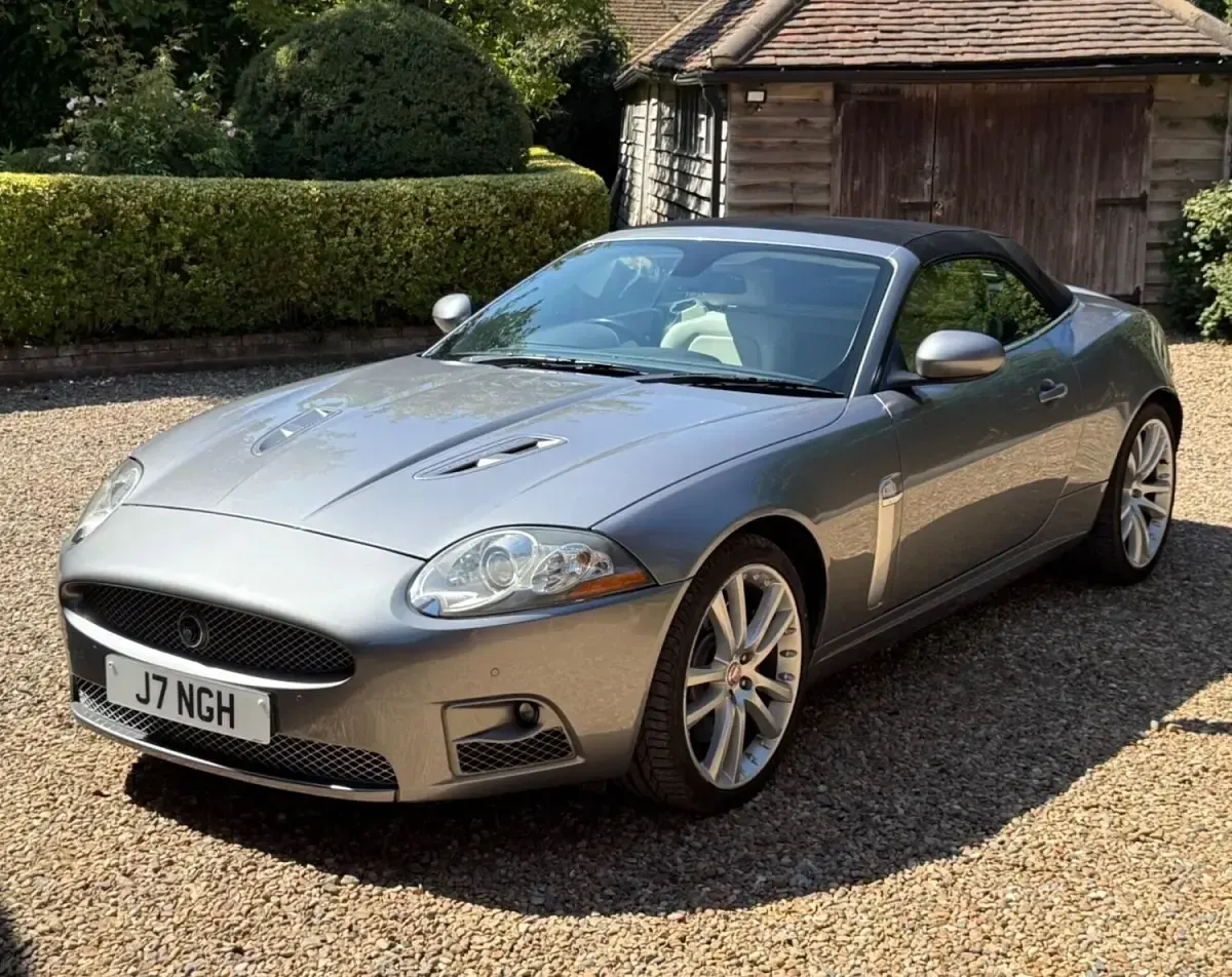 Used Jaguar XKR 420 HP (308 kW) 2007 Grey Cabriolet