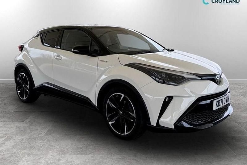 Used Toyota C-HR Sport 122 HP (89 kW) 2022 White SUV