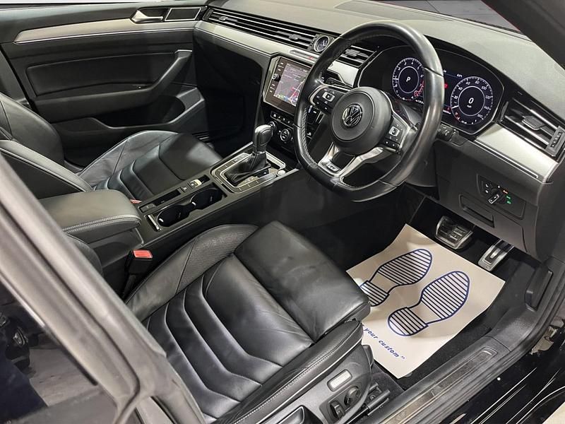 Usado VW Arteon R-line 190 HP (139 kW) 2018 Preto Citadino
