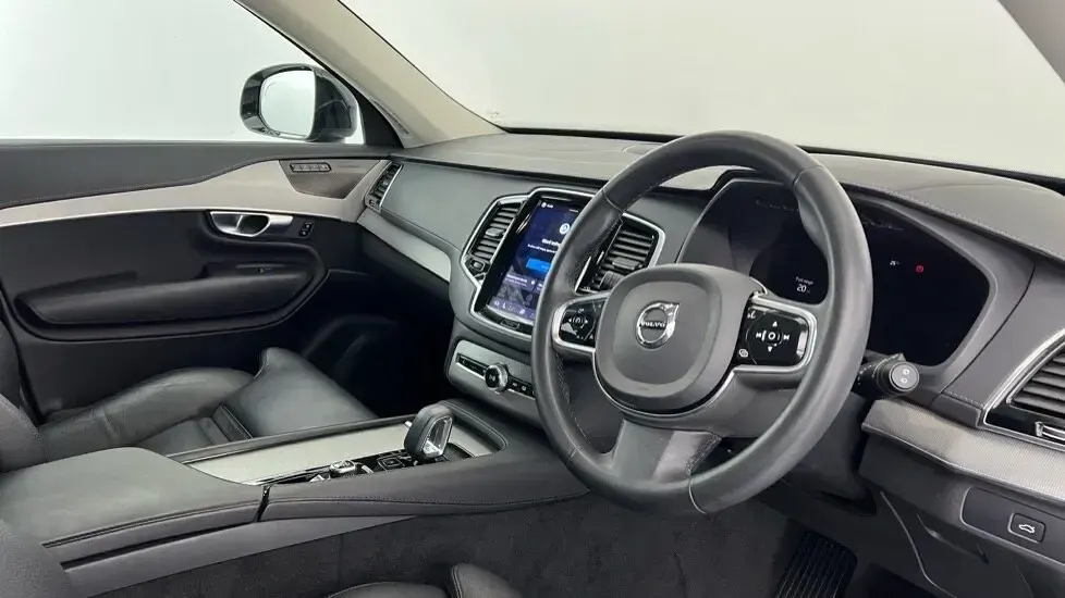 Used Volvo XC90 Plus 2023 Silver SUV