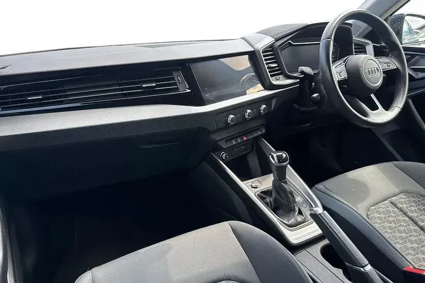 Used Audi A1 Sportback Sport 94 HP (69 kW) 2023 Black Hatchback