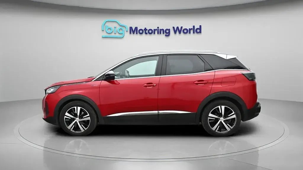 Second-hand Peugeot 3008 GT 180 CP (132 kW) 2022 Roșu SUV