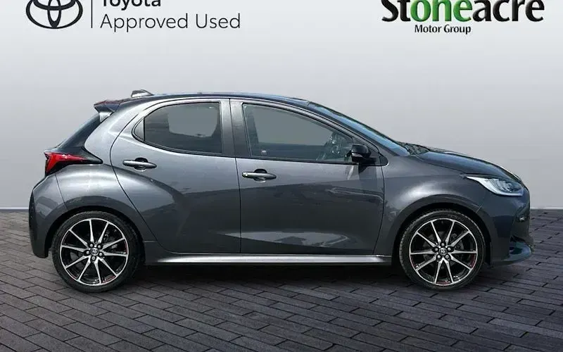 Used Toyota Yaris Sport 116 HP (85 kW) 2022 Hatchback