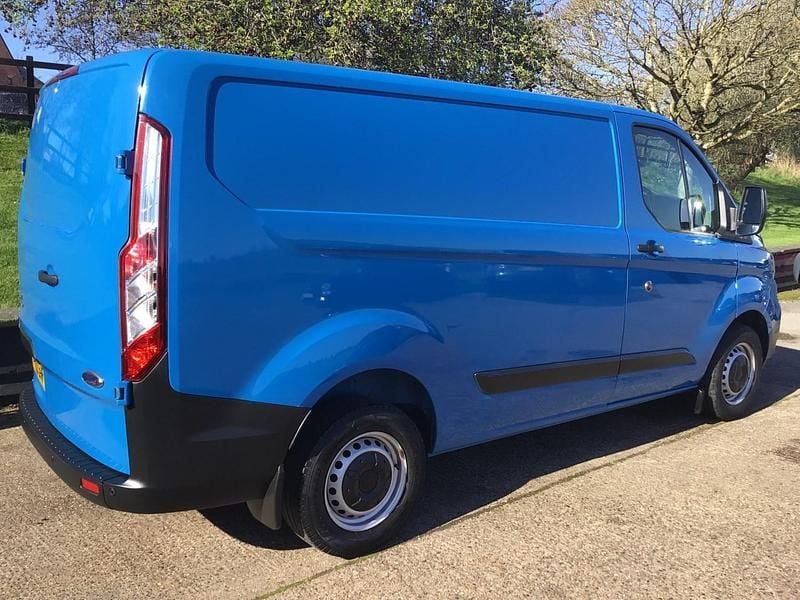 Used Ford Transit Custom 105 HP (77 kW) 2022 Blue Van