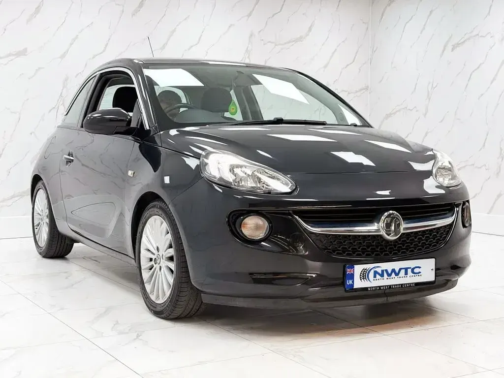 Used Vauxhall Adam Glam 87 HP (63 kW) 2016 Black Hatchback