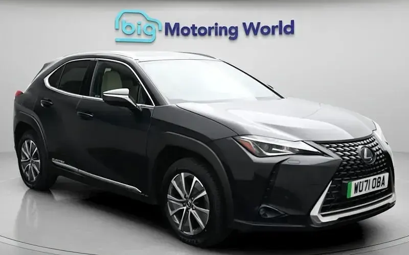 Used Lexus UX 150 kW (204 HP) 2022 SUV
