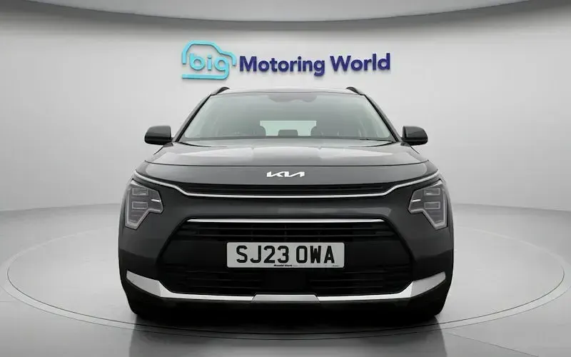 Used Kia Niro 141 HP (103 kW) 2023 Grey SUV