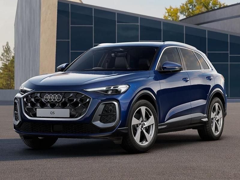 Blue New 2025 Audi Q5 S-Line SUV | £53,990 (Good price) - Image 1/4