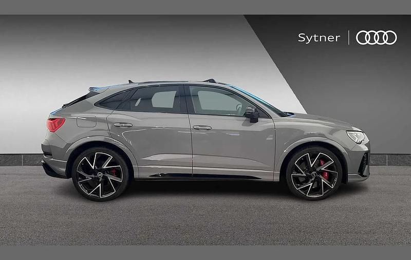 Begagnad Audi RS Q3 Advanced 400 HK (294 kW) 2020 Grå SUV