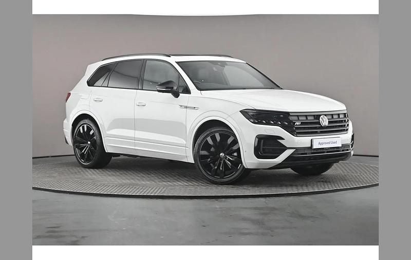 White Used 2021 VW Touareg Black Edition SUV | £37,987 (Fair price) - Image 1/4