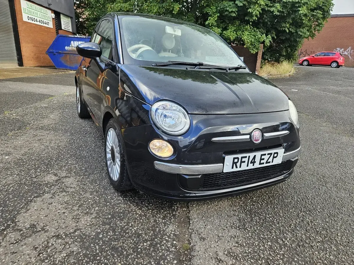 Used Fiat 500 Lounge 85 HP (62 kW) 2014 Black Hatchback