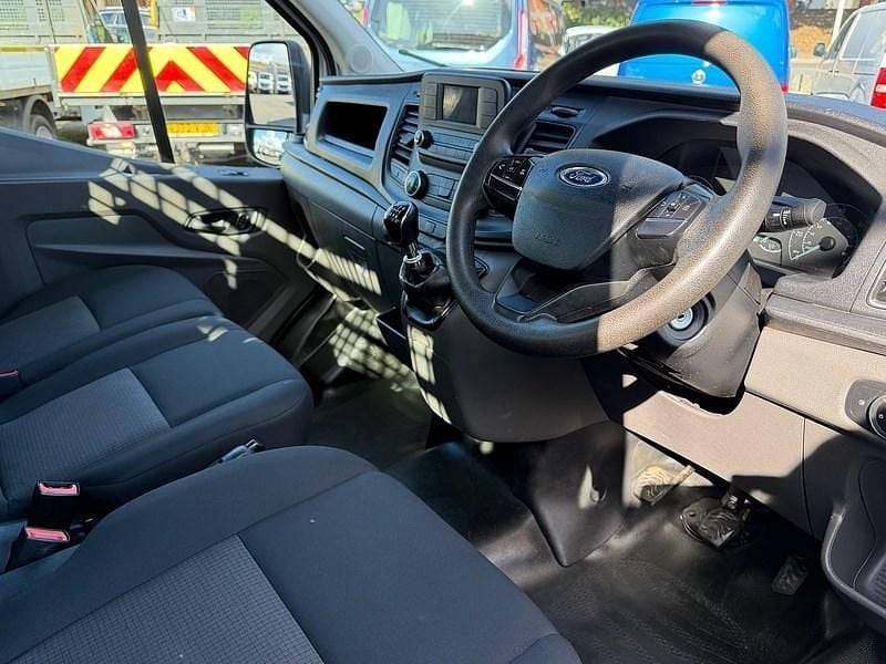 Used Ford Transit 128 HP (94 kW) 2023 Frozen white (solid colour)