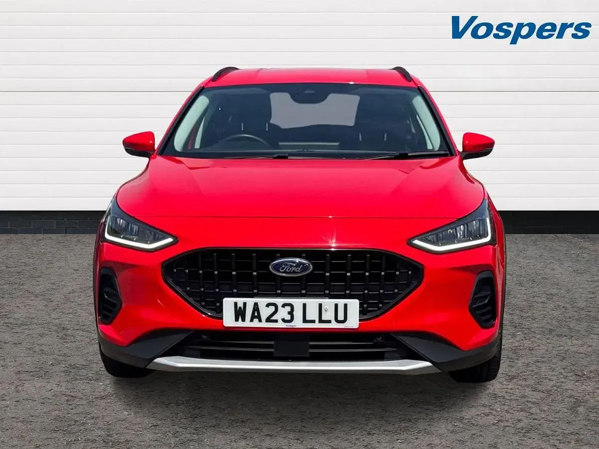 Used Ford Focus Active 123 HP (90 kW) 2023 Red Estate