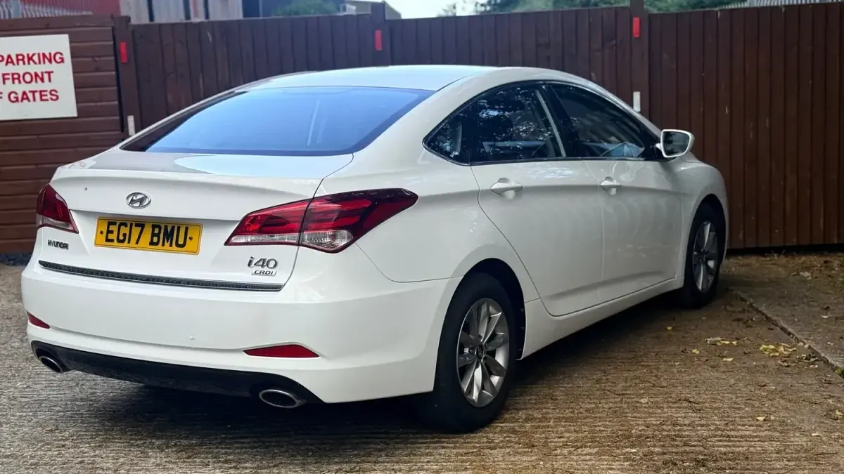 Used Hyundai i40 2017 White Sedan