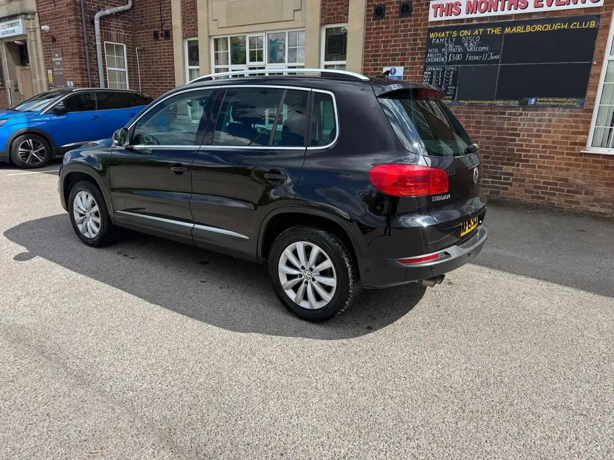 Używany VW Tiguan Match 140 KM (102 kW) 2015 Czarny SUV