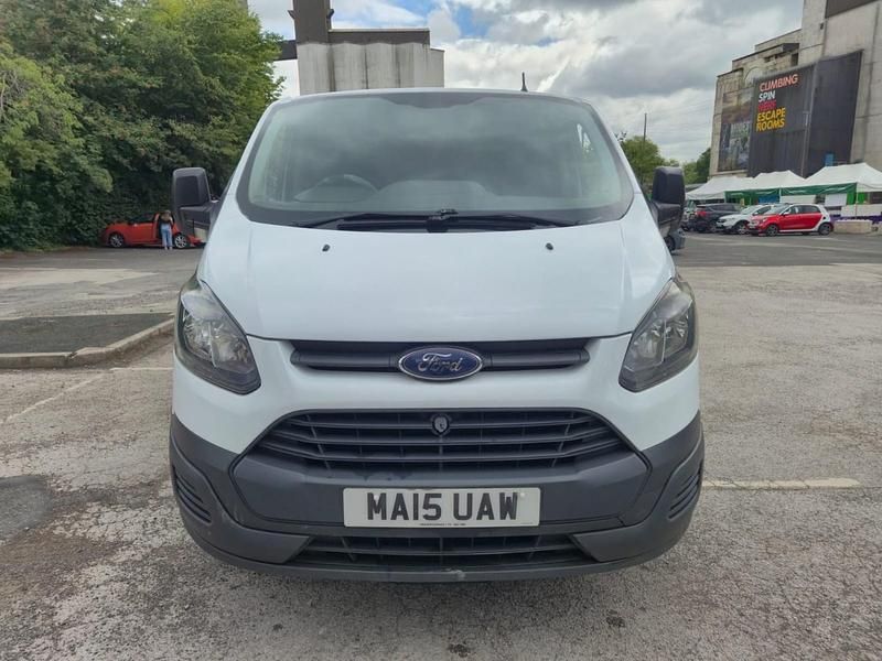 Used Ford Transit Custom 100 HP (73 kW) 2015 White Van