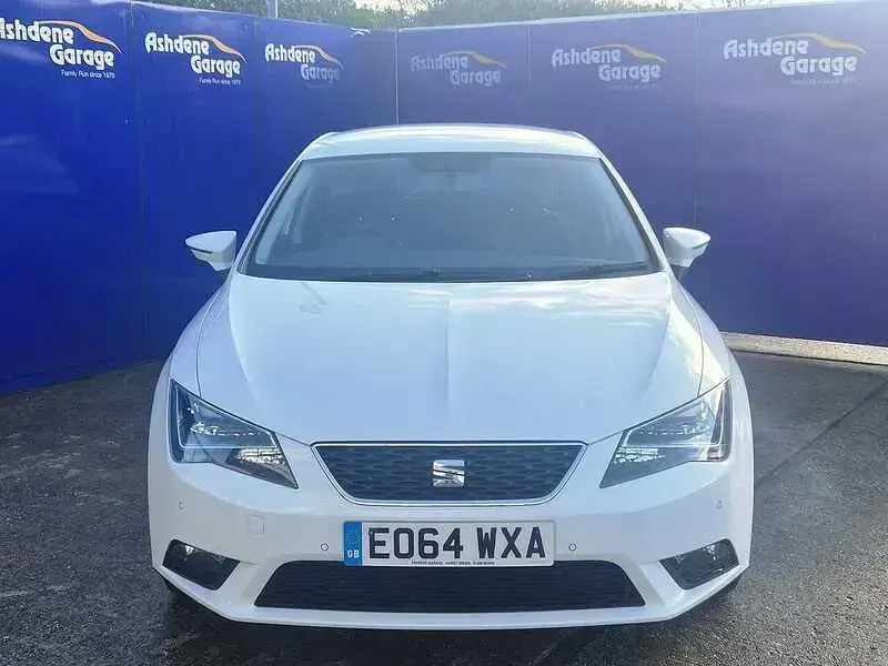 Used Seat Leon SE 110 HP (80 kW) 2014 White Hatchback
