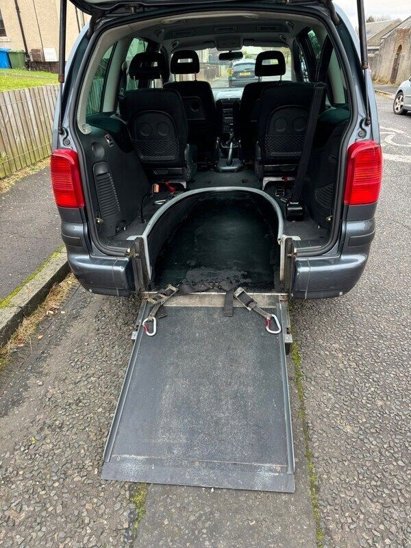 Grey Used 2007 Seat Alhambra Stylance MPV | £1,950 - Image 1/4