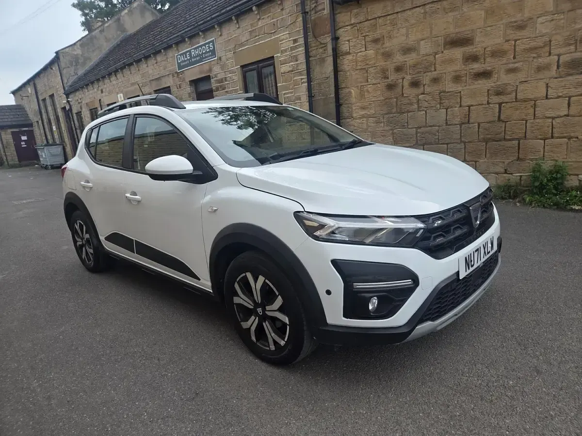 Used Dacia Sandero Prestige 2021 White Hatchback