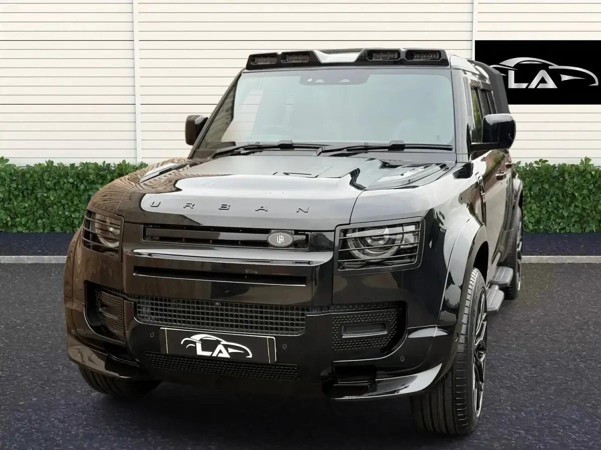Used Land Rover Defender SE Dynamic 2025 Black SUV