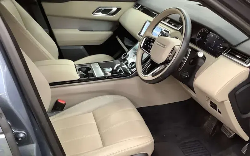 Used Land Rover Range Rover Velar R-Dynamic 204 HP (150 kW) 2022 Blue SUV