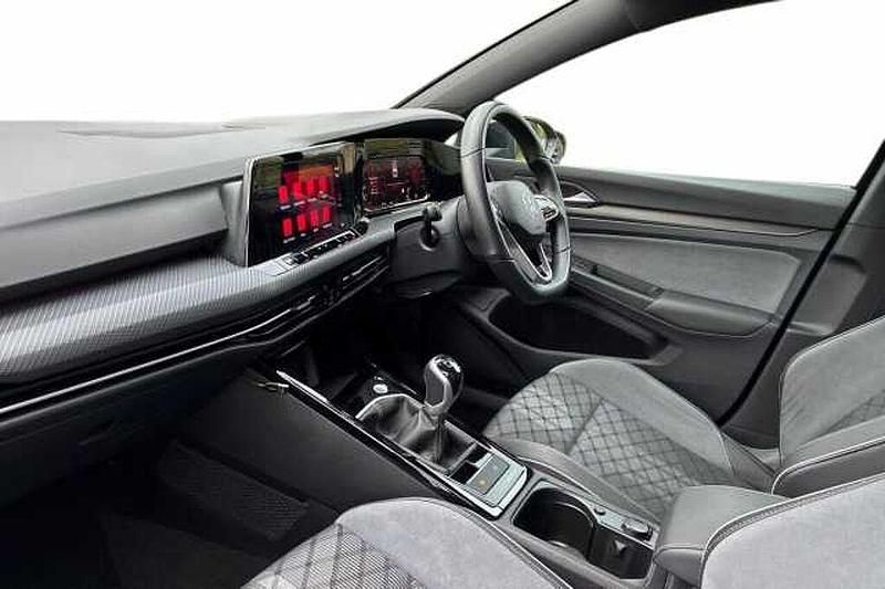 Used VW Golf VIII R-line 130 HP (95 kW) 2023 Black Hatchback