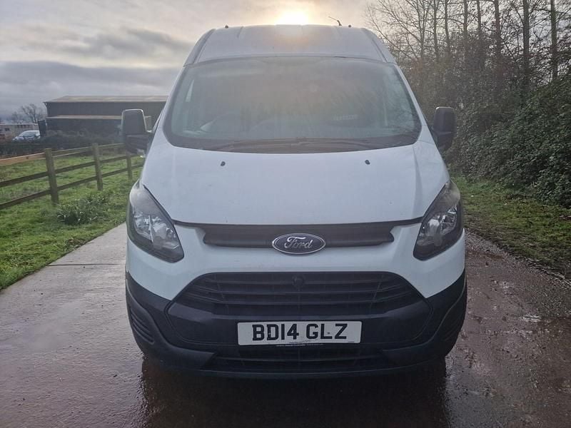 Used Ford Transit Custom 100 HP (73 kW) 2014 White Van