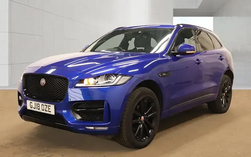 Used Jaguar F-Pace R-Sport 180 HP (132 kW) 2018 Blue SUV