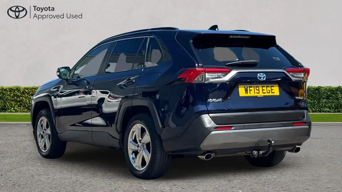 Used Toyota RAV4 Hybrid Design 222 HP (163 kW) 2019 Obsidian blue SUV