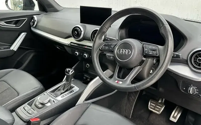 Used Audi Q2 S-Line 150 HP (110 kW) 2026 SUV