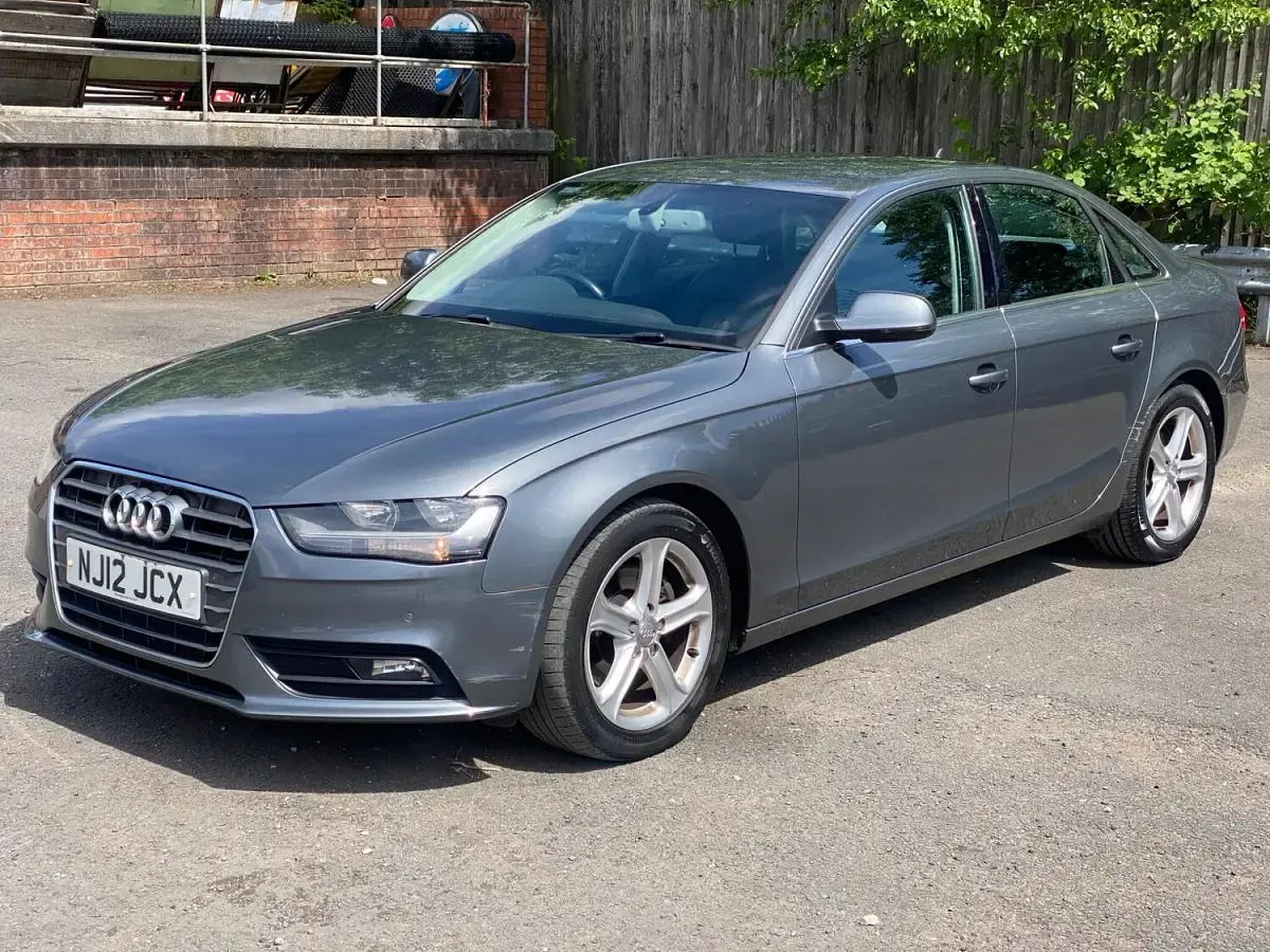 Used Audi A4 163 HP (119 kW) 2012 Grey Sedan