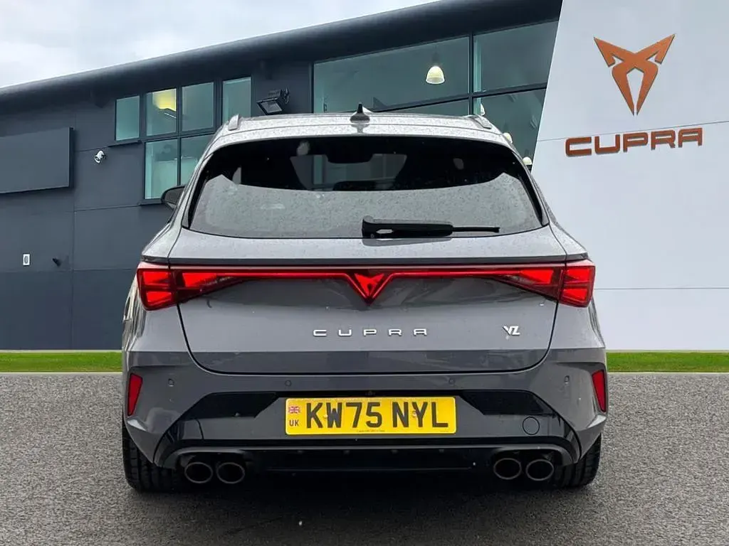 Used Cupra Leon VZ2 333 HP (244 kW) 2026 Grey Estate